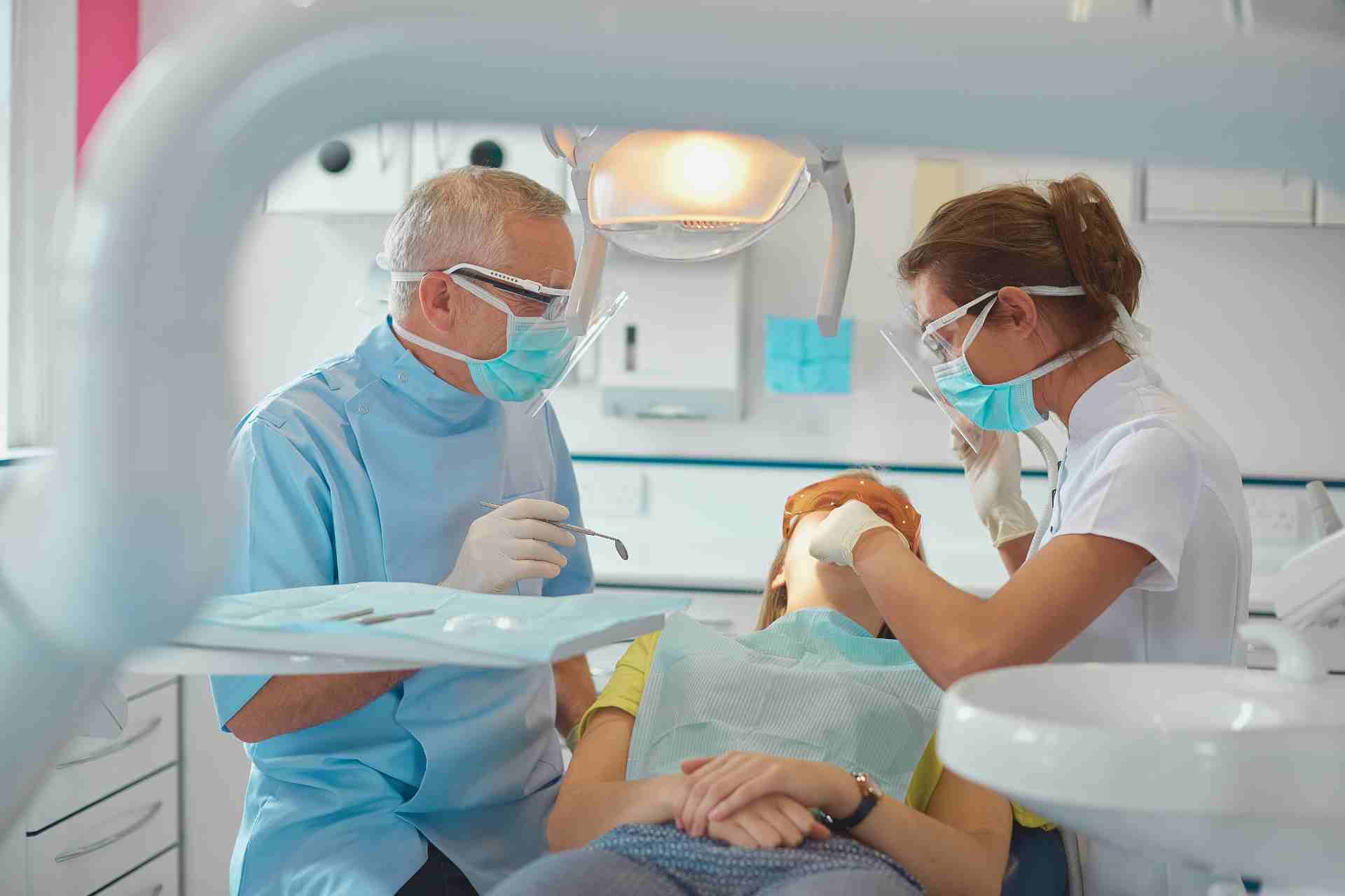 Dentist in Overland Park, KS